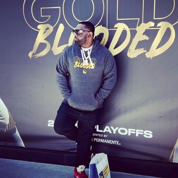 Meet your Posher, Robert - Picture 1 of 1